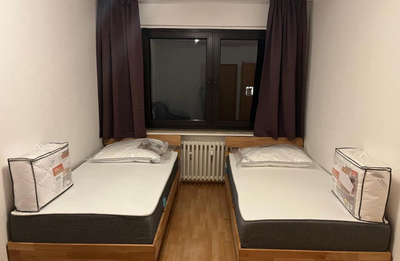 Zimmer Fuer Monteure, Handwerker Oder Reisende Essen Dış mekan fotoğraf